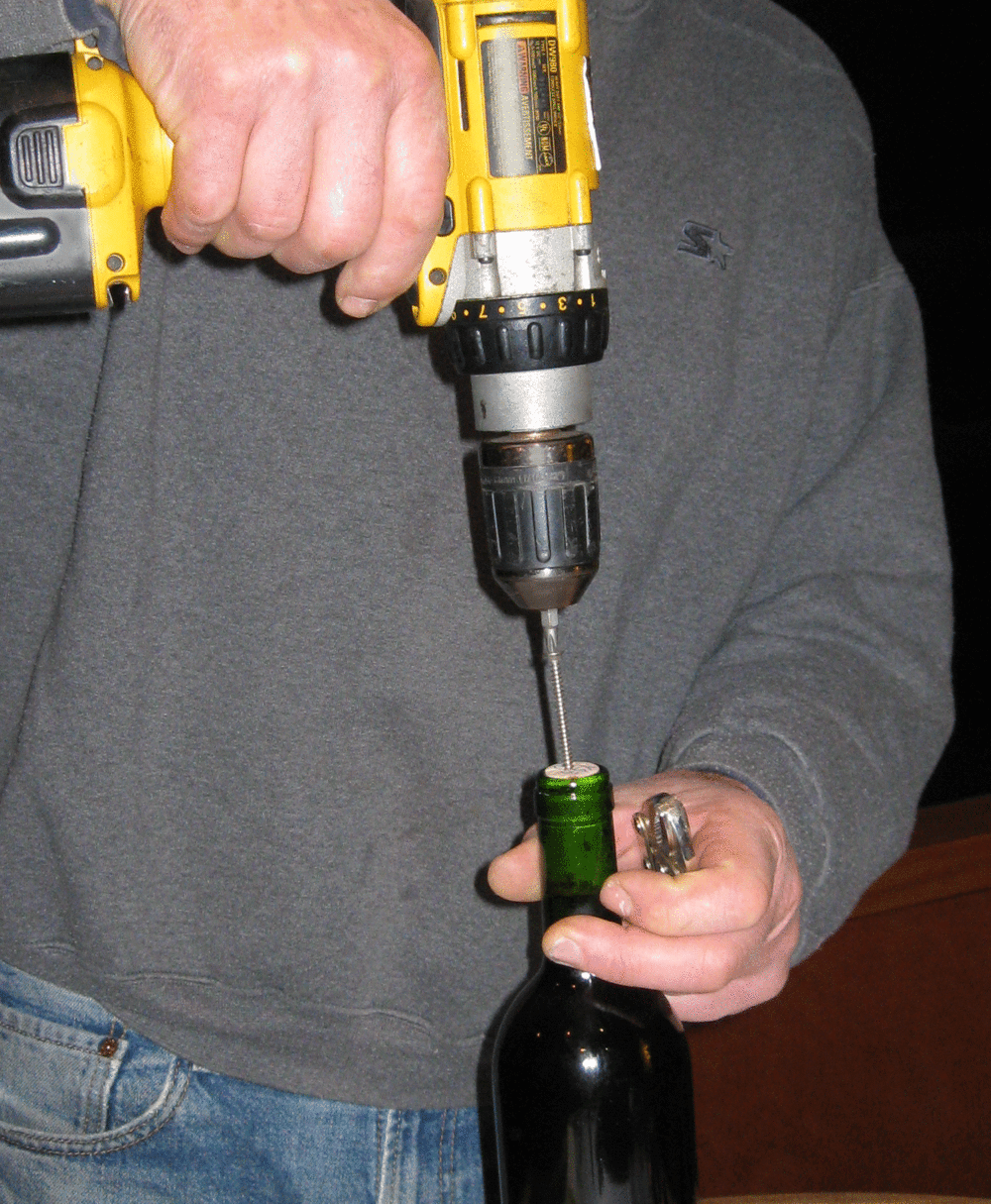 Corkscrew screw drill locking pliers removing wine cork