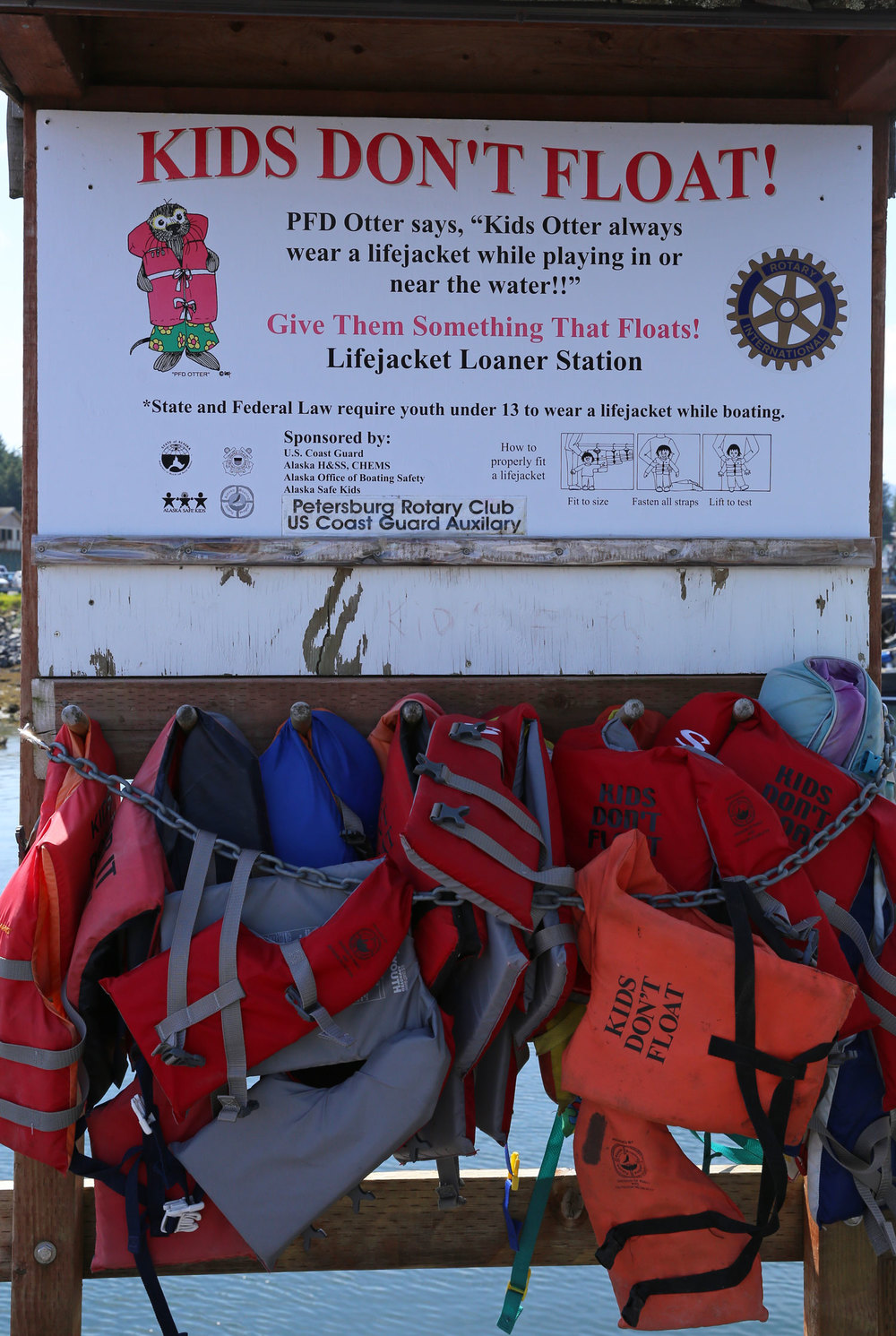  Kids Don't Float provides free use of life jackets at Alaskan harbors.   
