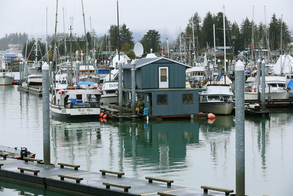 Floathouse in a harbor. 