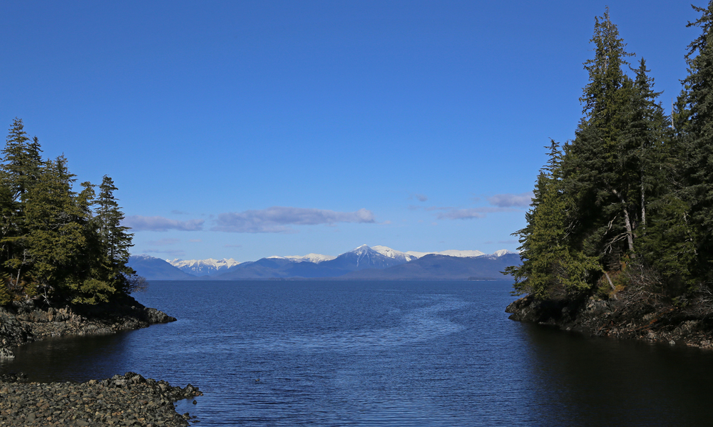 The views from the Sandy Beach road are just beautiful!