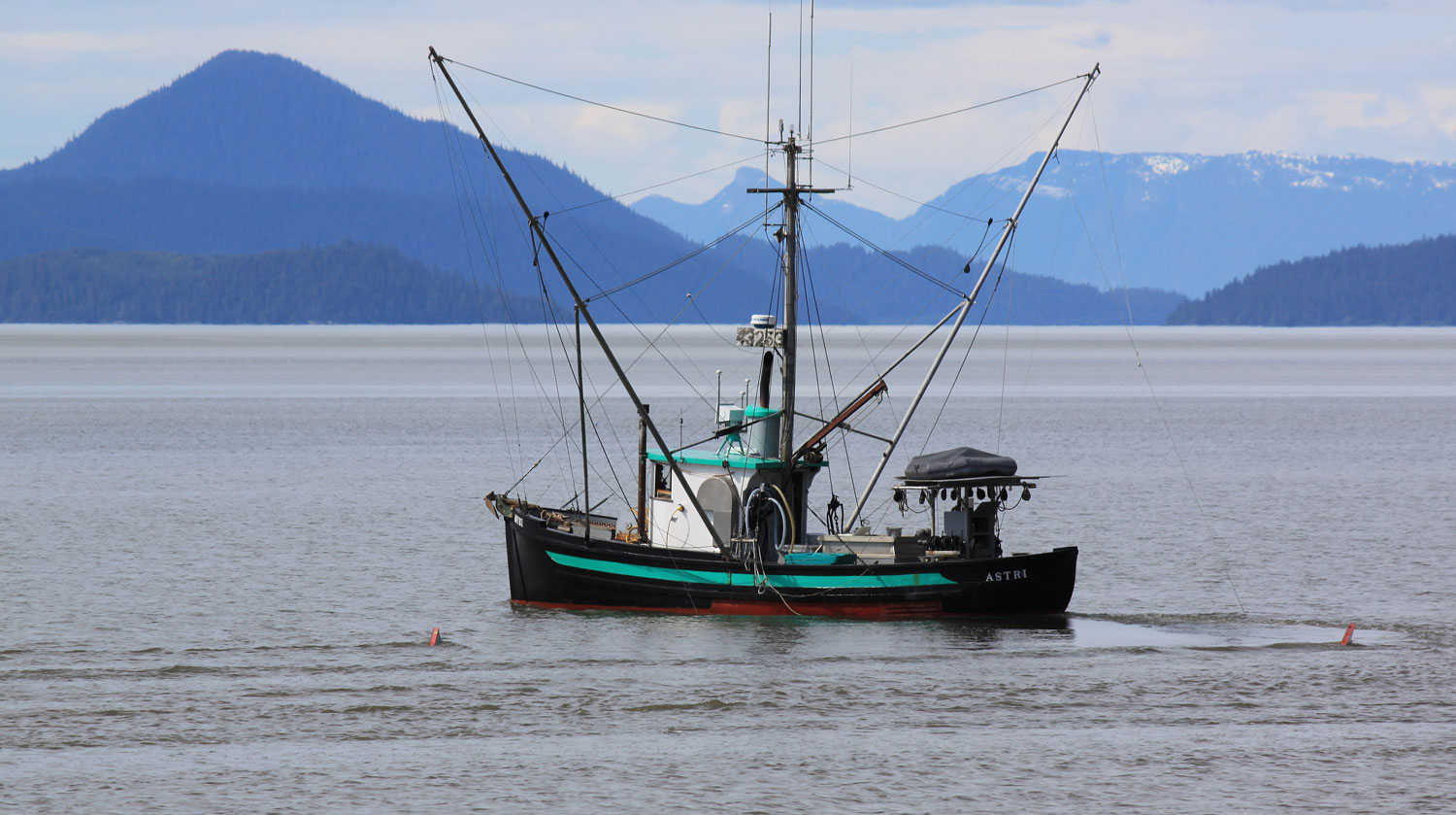 The "Astri" making a turn near Wrangell.